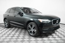Used 2019 Volvo XC60 T5 Momentum w/ Multimedia Package