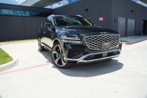 New 2025 Genesis GV80 3.5T Prestige
