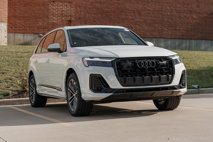 New 2025 Audi Q7 2.0T Premium Plus