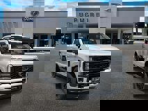 New 2025 Ford F250 XLT w/ Black Appearance Package