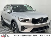 New 2025 Volvo XC40 B5 Ultra w/ Protection Package