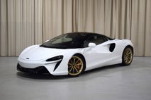 New 2025 McLaren Artura Spider