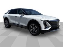 New 2025 Cadillac Lyriq Luxury