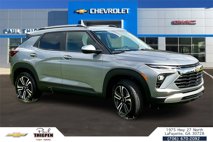 New 2025 Chevrolet TrailBlazer LT w/ Convenience Package