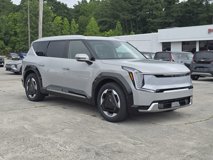 New 2026 Kia EV9 Land