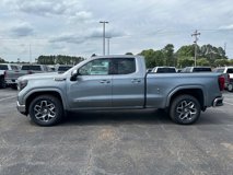 New 2025 GMC Sierra 1500 SLE w/ Preferred Package