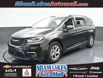 Used 2023 Chrysler Pacifica Limited