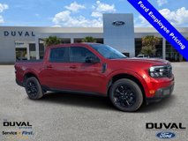 New 2024 Ford Maverick Lariat w/ Black Appearance Package