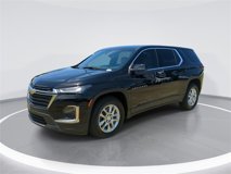 Used 2023 Chevrolet Traverse LS