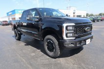 New 2025 Ford F250 Lariat w/ Lariat Ultimate Package