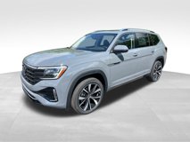 New 2025 Volkswagen Atlas SEL Premium R-Line