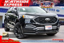 New 2024 Ford Edge SE w/ Black Appearance Package
