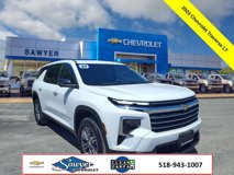 Used 2024 Chevrolet Traverse LT