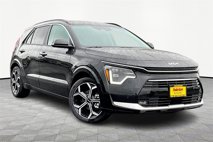 New 2025 Kia Niro SX Touring