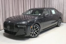 New 2025 BMW 740i xDrive w/ Executive Package