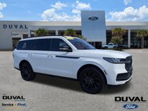 Used 2025 Lincoln Navigator Reserve w/ Jet Appearance Package