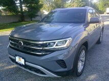 Used 2022 Volkswagen Atlas Cross Sport SE w/ Panoramic Sunroof Package