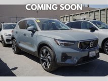 Used 2023 Volvo XC40 B5 Plus