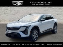 New 2025 Cadillac Optiq Luxury 1