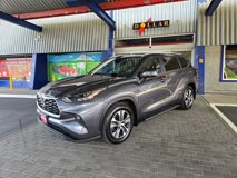 Used 2023 Toyota Highlander XLE