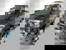 New 2025 Toyota Tacoma SR5