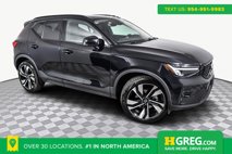 Used 2025 Volvo XC40 B5 Plus