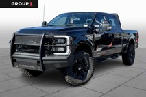 New 2025 Ford F250 Lariat w/ Lariat Ultimate Package