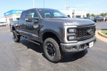 New 2025 Ford F250 Lariat w/ Lariat Ultimate Package