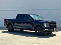 New 2025 Ford F150 Platinum w/ FX4 Off-Road Package