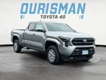 New 2025 Toyota Tacoma SR5
