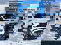 New 2025 GMC Canyon AT4 w/ Nightfall Edition