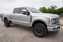 New 2024 Ford F250 Platinum w/ FX4 Off-Road Package