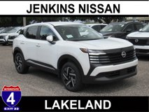 New 2025 Nissan Kicks SV