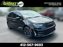 New 2025 Chrysler Pacifica Premium