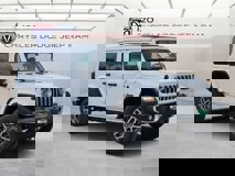 New 2025 Jeep Wrangler Unlimited Sahara w/ Technology Group
