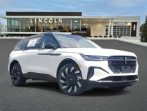 New 2025 Lincoln Nautilus Reserve w/ Jet Appearance Package