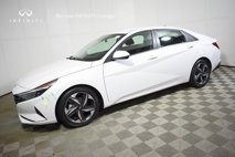 Used 2023 Hyundai Elantra SEL w/ Convenience Package
