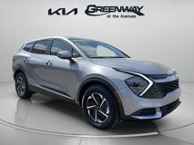 New 2025 Kia Sportage LX