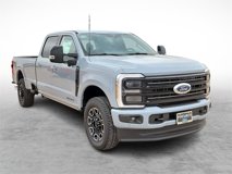 New 2025 Ford F350 4x4 Crew Cab Super Duty