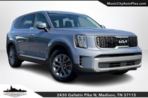 Used 2023 Kia Telluride LX