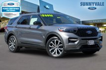 Certified 2022 Ford Explorer ST-Line w/ Class IV Trailer Tow Package