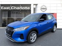 New 2025 Nissan Kicks Play S