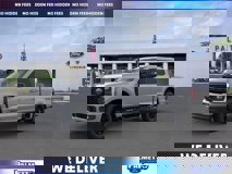 New 2025 Ford F250 XLT w/ Black Appearance Package