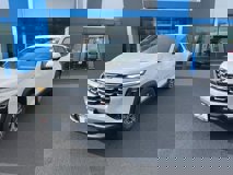 New 2025 Chevrolet Equinox LT w/ Safety and Technology Package