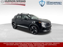 New 2025 Nissan Kicks SR