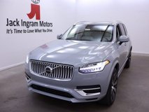 New 2025 Volvo XC90 T8 Plus w/ Protection Package Premier