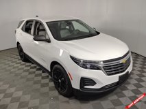 Used 2022 Chevrolet Equinox LS w/ LS Convenience Package