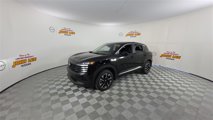 New 2025 Nissan Kicks SV w/ Illumination Package