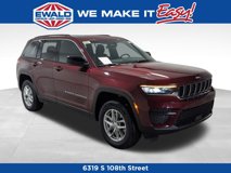 New 2025 Jeep Grand Cherokee Laredo X w/ Trailer Tow Package