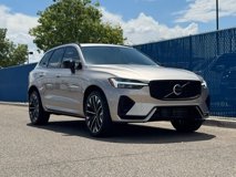 New 2026 Volvo XC60 T8 Ultra w/ Climate Package